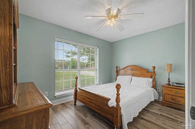 495 Riola Pl, Pensacola, FL 32506