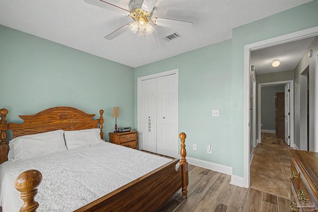 495 Riola Pl, Pensacola, FL 32506