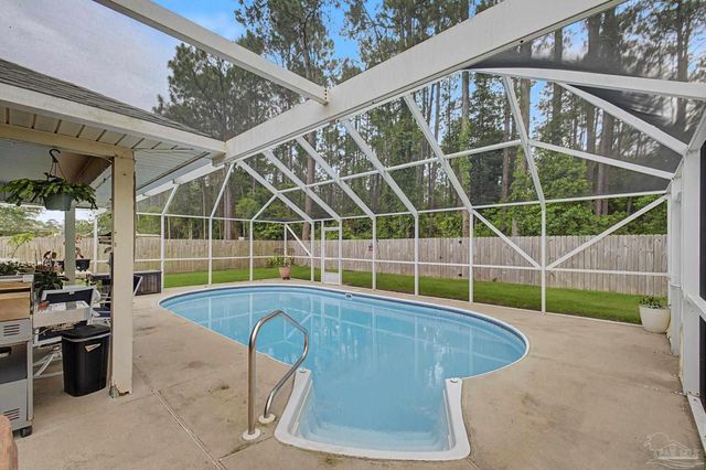 495 Riola Pl, Pensacola, FL 32506