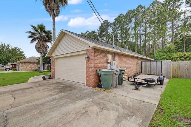 495 Riola Pl, Pensacola, FL 32506