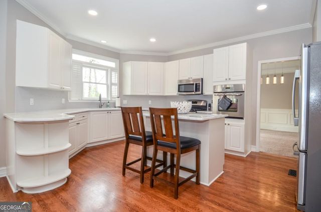 6450 Oak Valley Drive, Cumming, GA 30040