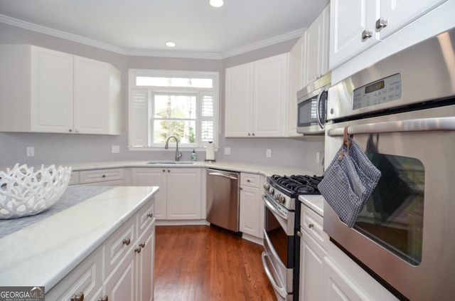 6450 Oak Valley Drive, Cumming, GA 30040