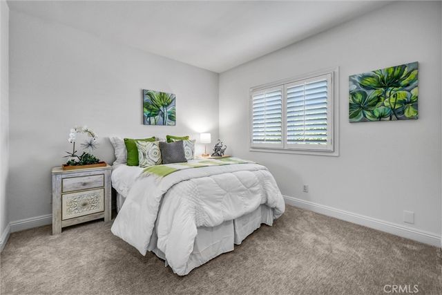 70 Fairlake, Irvine, CA 92614