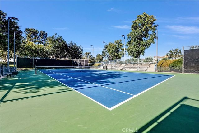 70 Fairlake, Irvine, CA 92614