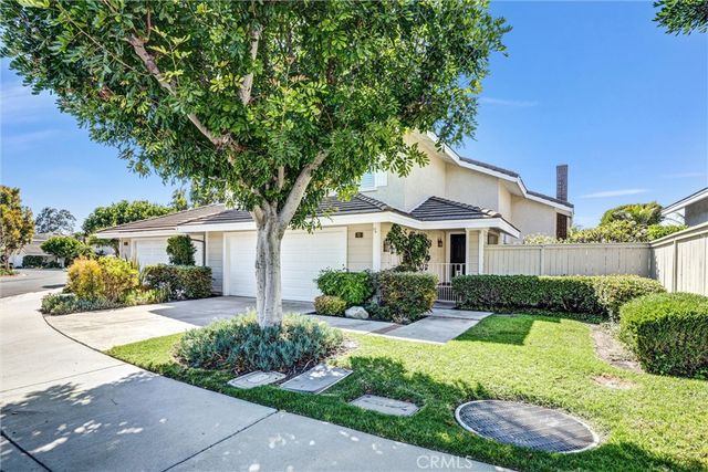 70 Fairlake, Irvine, CA 92614
