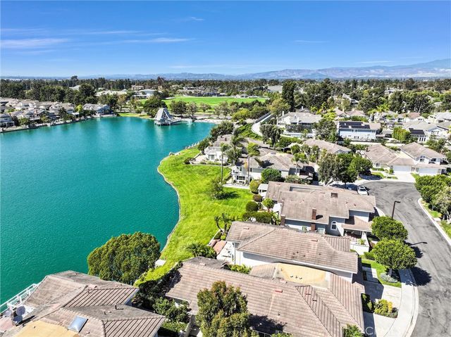 70 Fairlake, Irvine, CA 92614