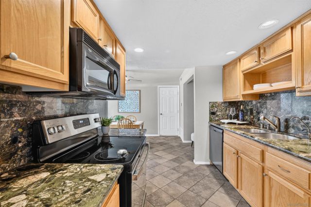 5790 MENORCA DR, Tierra Santa, CA 92124