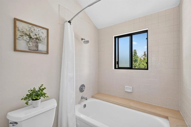 5790 MENORCA DR, Tierra Santa, CA 92124