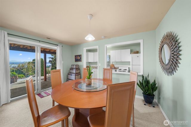 1489 Crestview Drive, Camano Island, WA 98282