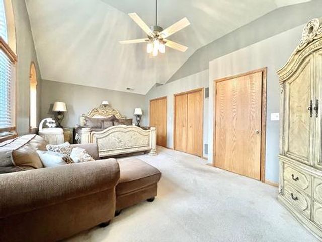 5304 S New England Avenue, Chicago, IL 60638
