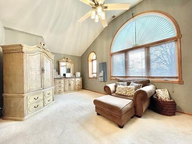 5304 S New England Avenue, Chicago, IL 60638