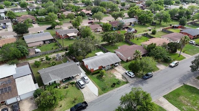 206 E Davis Street, Harlingen, TX 78550