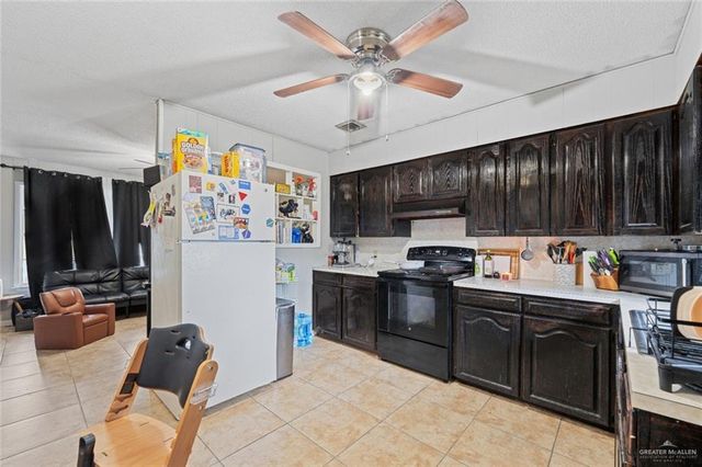 206 E Davis Street, Harlingen, TX 78550