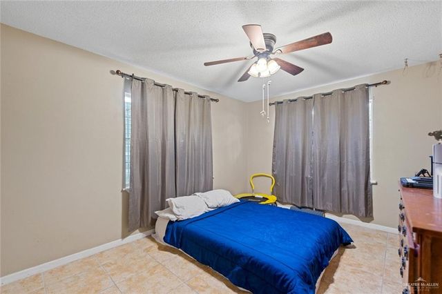 206 E Davis Street, Harlingen, TX 78550