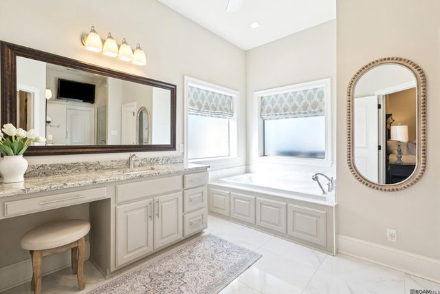 44388 Stringer Bridge Rd, St Amant, LA 70774