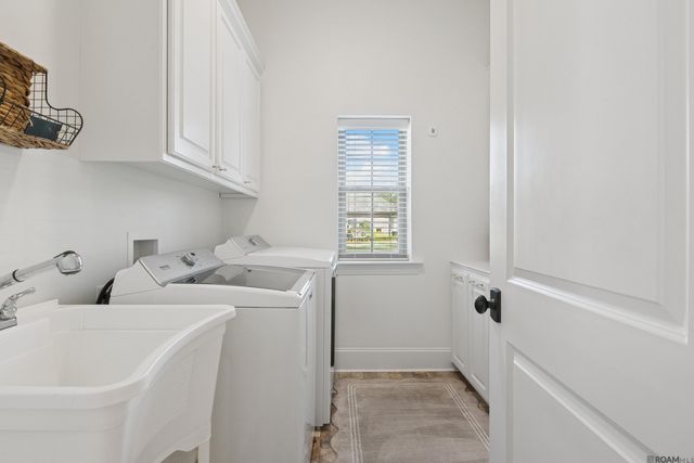 44388 Stringer Bridge Rd, St Amant, LA 70774