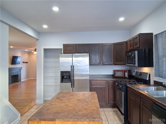 58 Grandview Avenue, Tonawanda, NY 14223