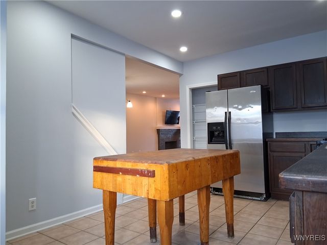 58 Grandview Avenue, Tonawanda, NY 14223