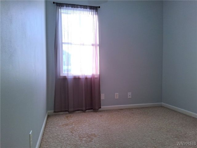 58 Grandview Avenue, Tonawanda, NY 14223