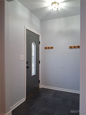 58 Grandview Avenue, Tonawanda, NY 14223