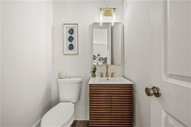 3165 Dogwood Drive 106, Hapeville, GA 30354