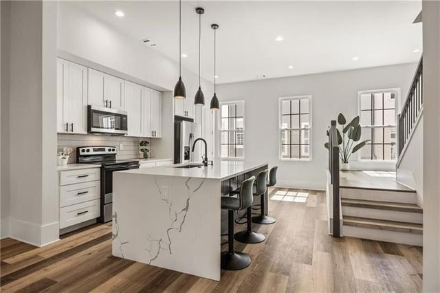 3165 Dogwood Drive 106, Hapeville, GA 30354