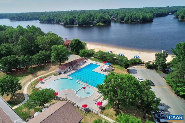 942 JEFFERSON DR, Palmyra, VA 22963