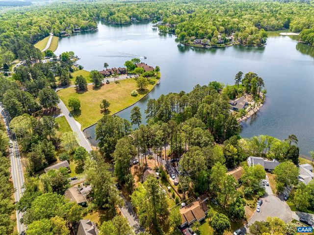 942 JEFFERSON DR, Palmyra, VA 22963