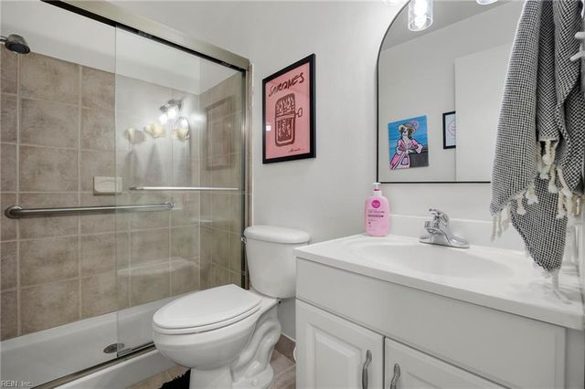 424 9th ST, Virginia Beach, VA 23451