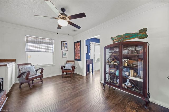 424 9th ST, Virginia Beach, VA 23451