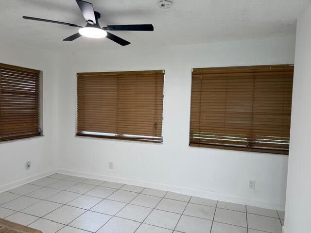 7315 NW 57th Place, Tamarac, FL 33321