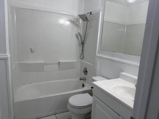 7315 NW 57th Place, Tamarac, FL 33321