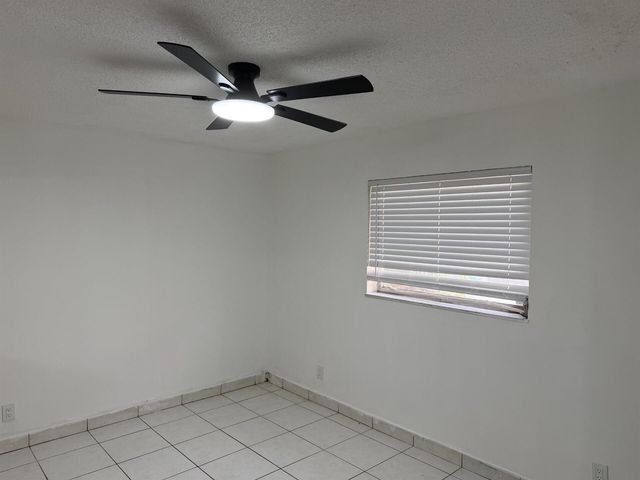 7315 NW 57th Place, Tamarac, FL 33321