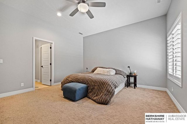 5507 S 208 Circle, Elkhorn, NE 68022