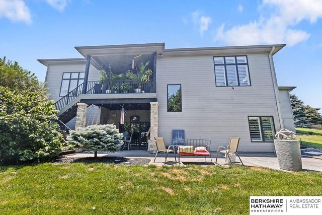 5507 S 208 Circle, Elkhorn, NE 68022