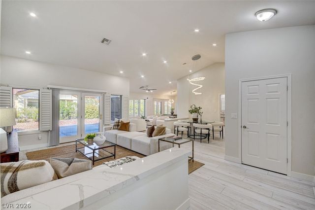 10044 Woodhouse Drive, Las Vegas, NV 89134