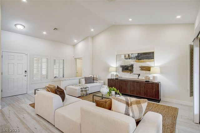 10044 Woodhouse Drive, Las Vegas, NV 89134
