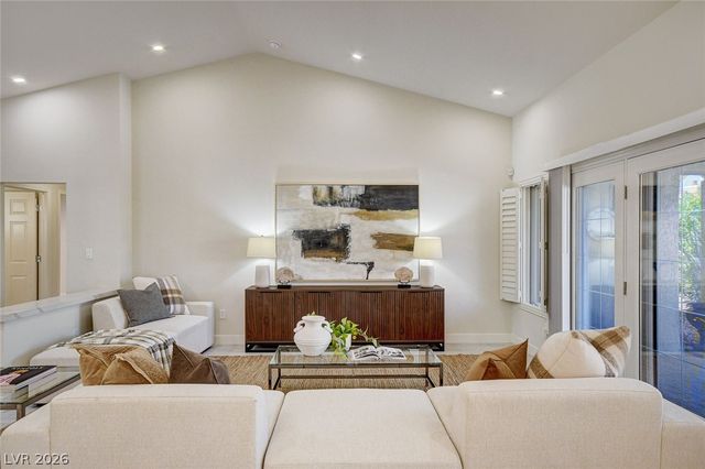 10044 Woodhouse Drive, Las Vegas, NV 89134