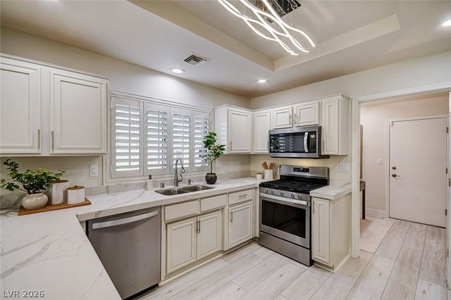 10044 Woodhouse Drive, Las Vegas, NV 89134