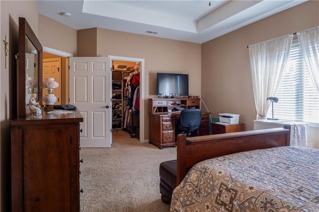 716 Coving Court, Lawrence, KS 66049