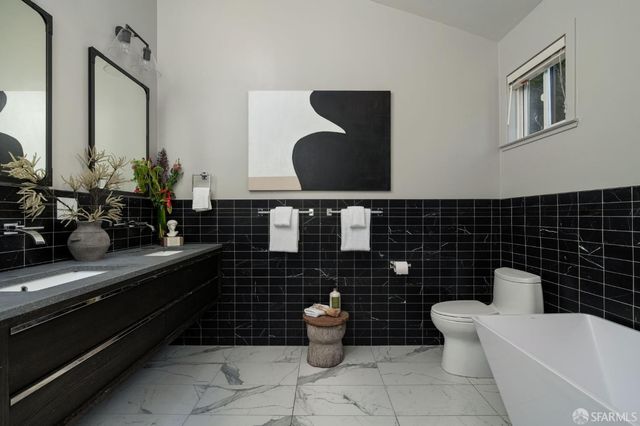 4532 17th Street, San Francisco, CA 94114