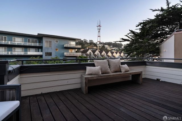 4532 17th Street, San Francisco, CA 94114