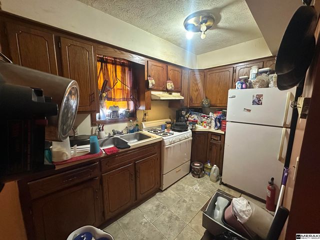 3528 N 29 Street, Omaha, NE 68111