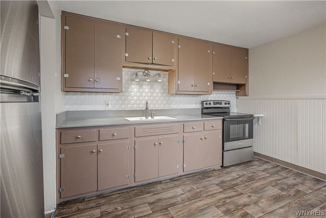 7811 Porter Road, Niagara, NY 14304