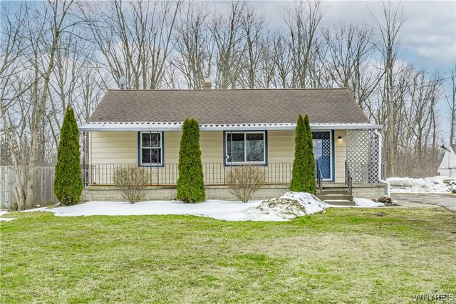 7811 Porter Road, Niagara, NY 14304