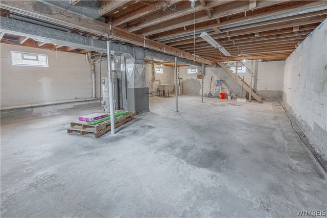 7811 Porter Road, Niagara, NY 14304