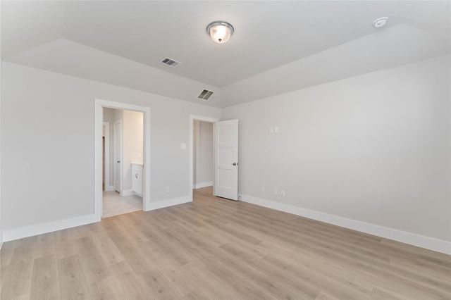 3217 21st Street N, Texas City, TX 77590