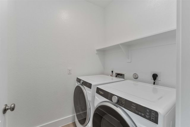 3217 21st Street N, Texas City, TX 77590