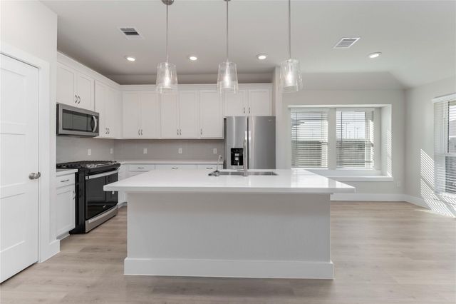 3217 21st Street N, Texas City, TX 77590