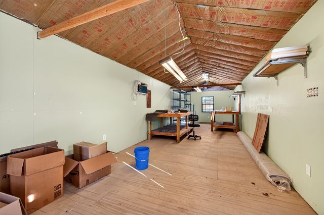 1839 County Road 121, Gainesville, TX 76240